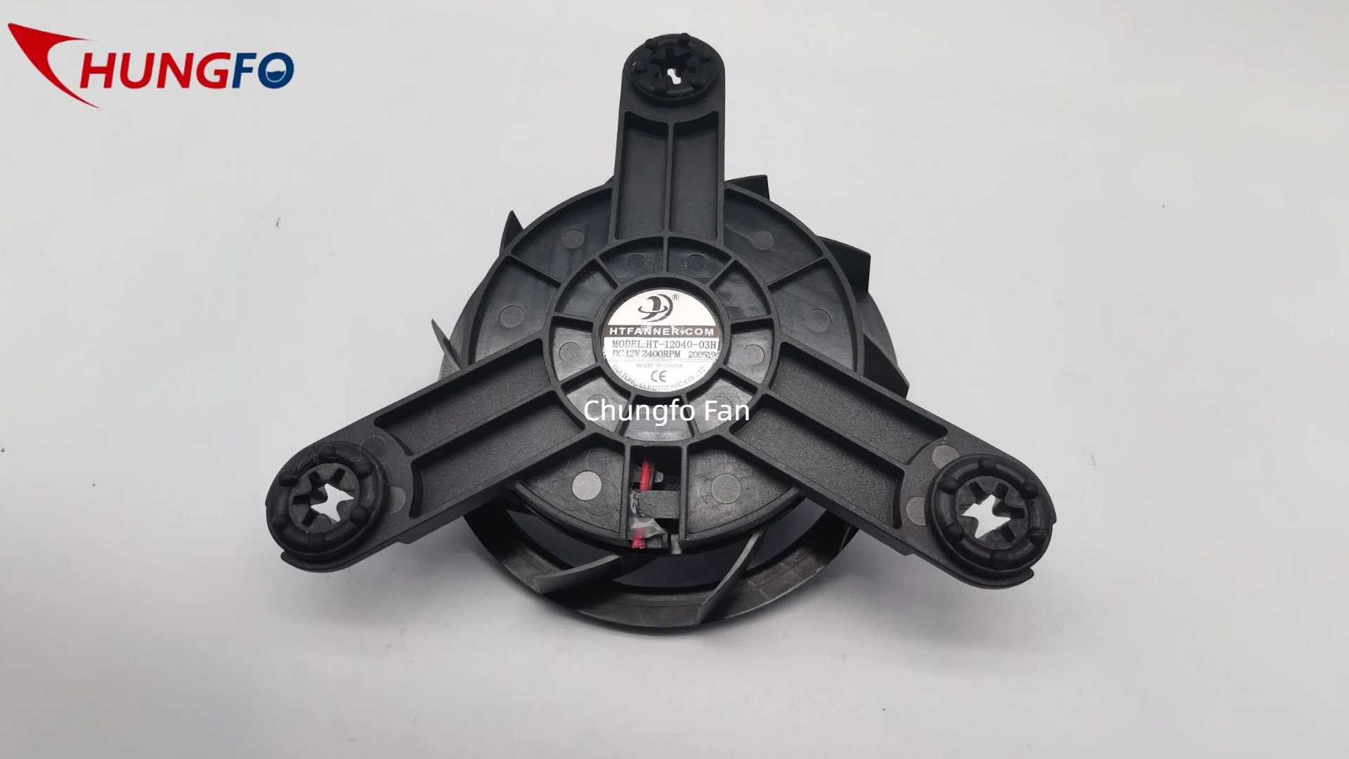 دراسة حالة لتطبيق مروحة تشونغفو بدون إطار | كيف تحقق خزائن العرض المبردة تشغيلًا منخفض الطاقة